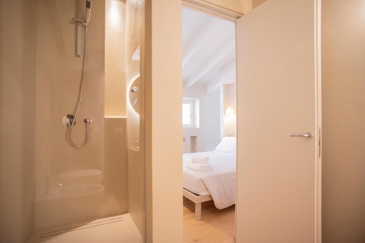 Time To Be - Luxury Apartments Centro Storico Peschiera del Garda Exterior photo