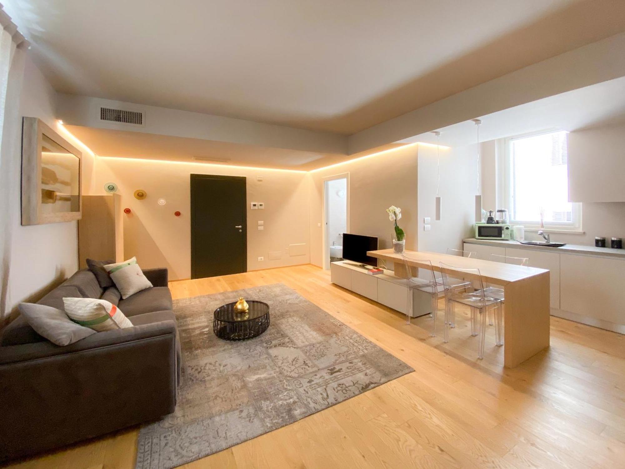 Time To Be - Luxury Apartments Centro Storico Peschiera del Garda Exterior photo